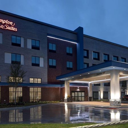 Hampton Inn & Suites Dallas - Farmers Branch Exterior foto