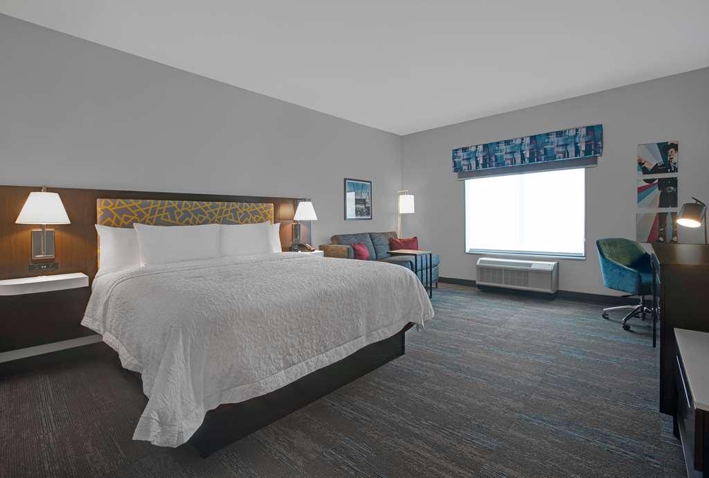 Hampton Inn & Suites Dallas - Farmers Branch Habitación foto